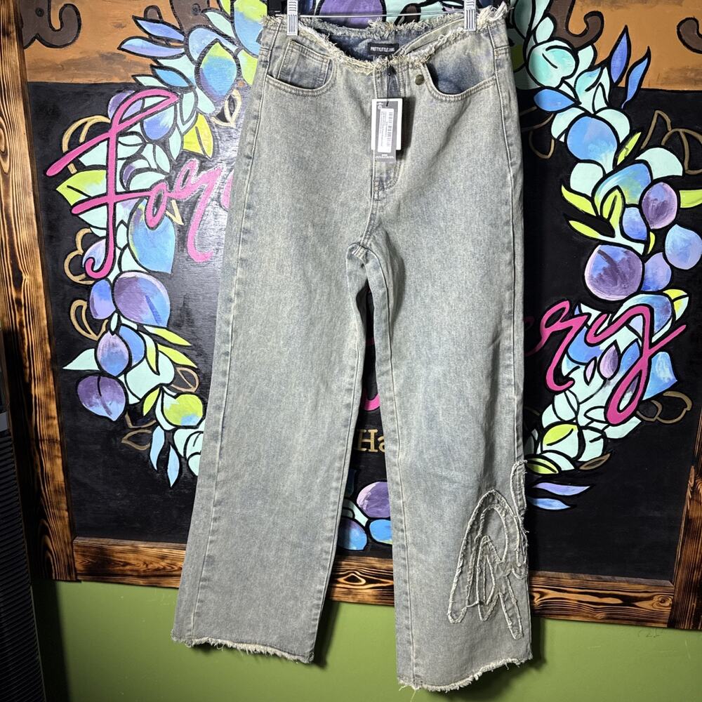 PrettyLittleThing Light Blue Acid Washed Wide Leg Frayed Waist Jeans, Size 4 US
